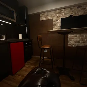  Проживание в семье Monkey